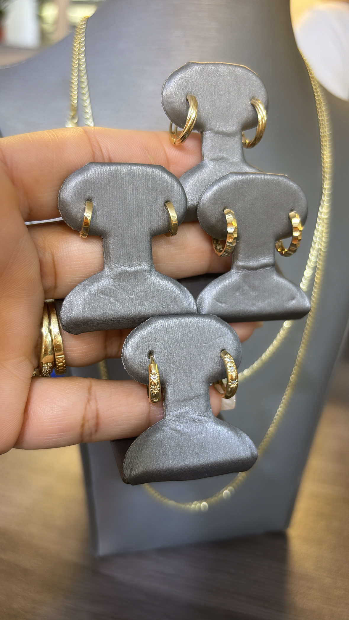 Aretes